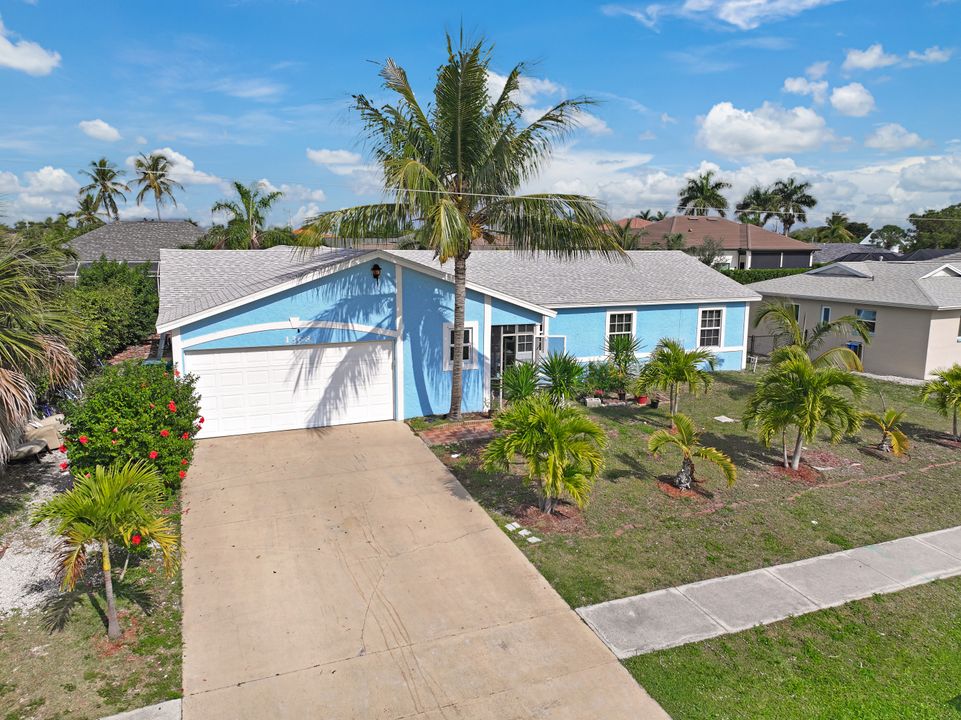 1368 Trinidad Ave, Marco Island, FL 34145