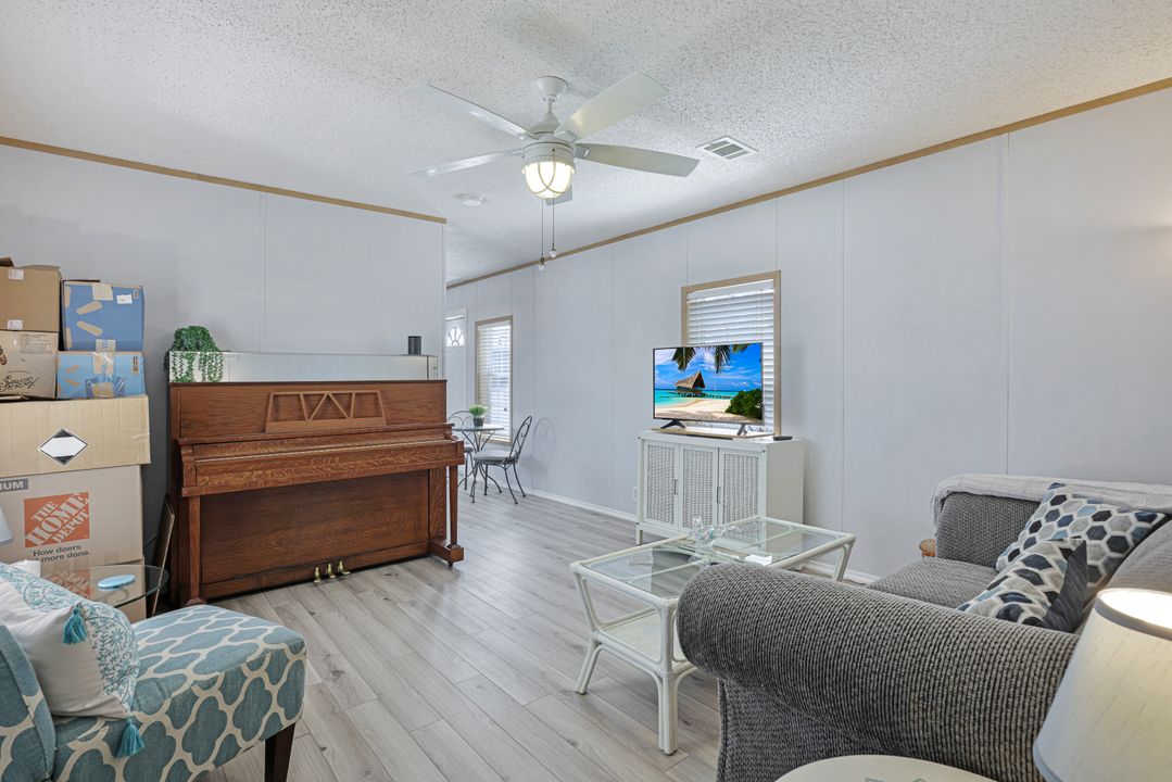 12151 Cypress Dr, Fort Myers, FL 33908