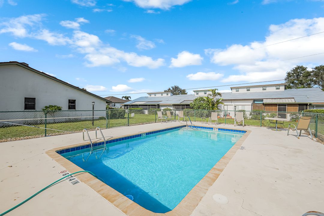 3739 SW 9th Ave #113, Cape Coral, FL 33914