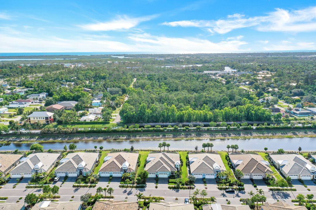 5879 Haiti Dr, Naples, FL 34112