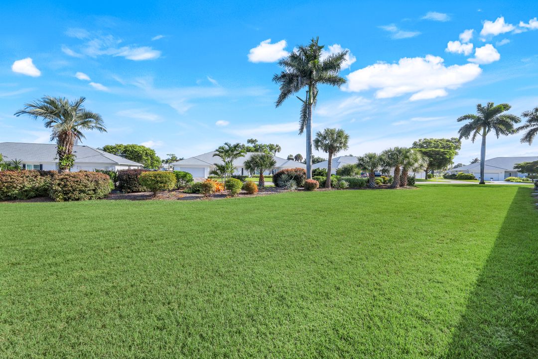 1351 Medinah Dr, Fort Myers, FL 33919