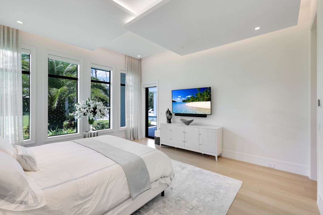 493 Carica Rd, Naples, FL 34108