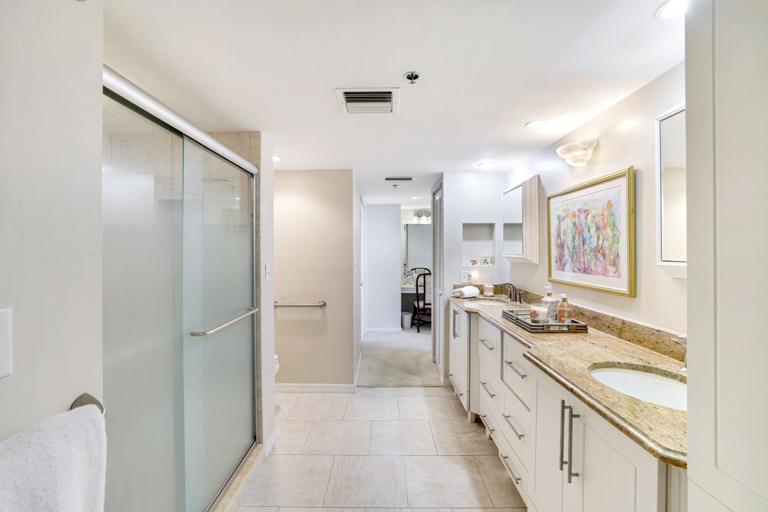 6361 Pelican Bay Blvd #201, Naples, FL 34108