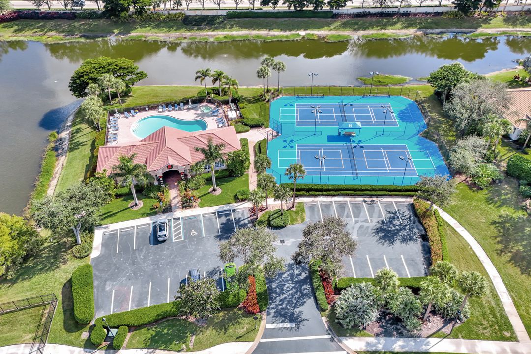 26401 Lucky Stone Rd #102, Bonita Springs, FL 34135