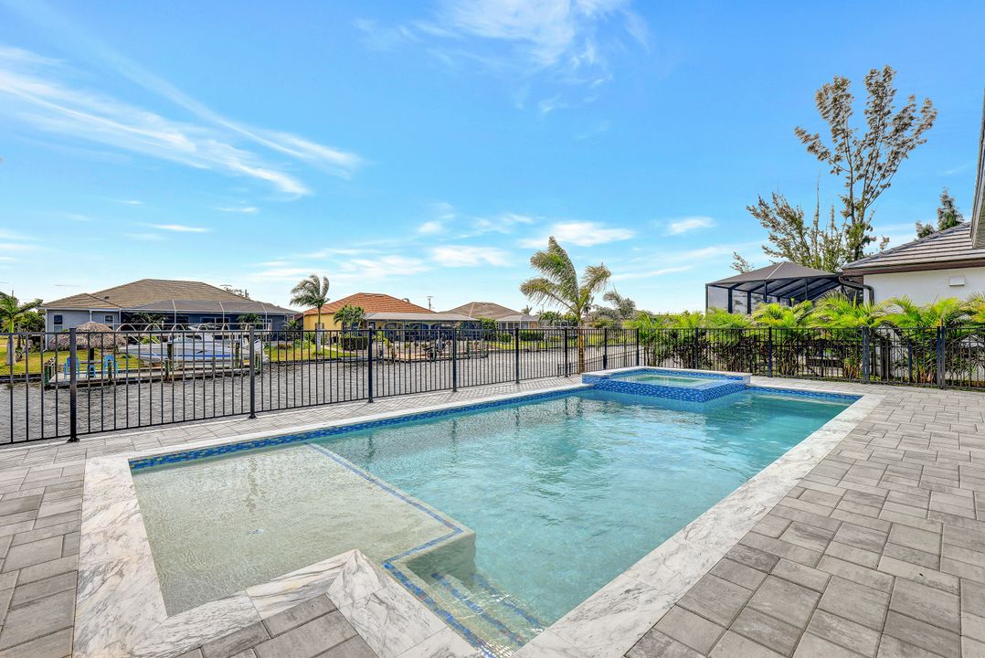 719 Old Burnt Store Rd N, Cape Coral, FL 33993