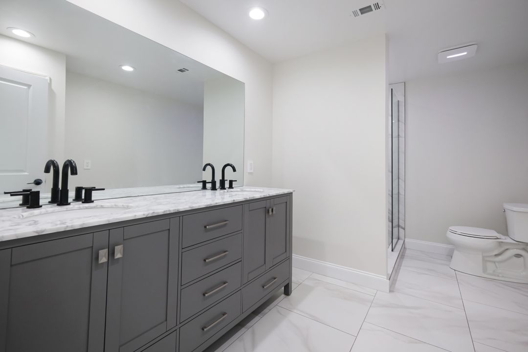 5211 Pocatella Ct, Cape Coral, FL 33904