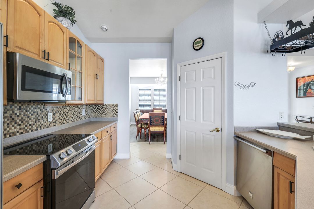 183 Sunset Cay, Naples, FL 34114