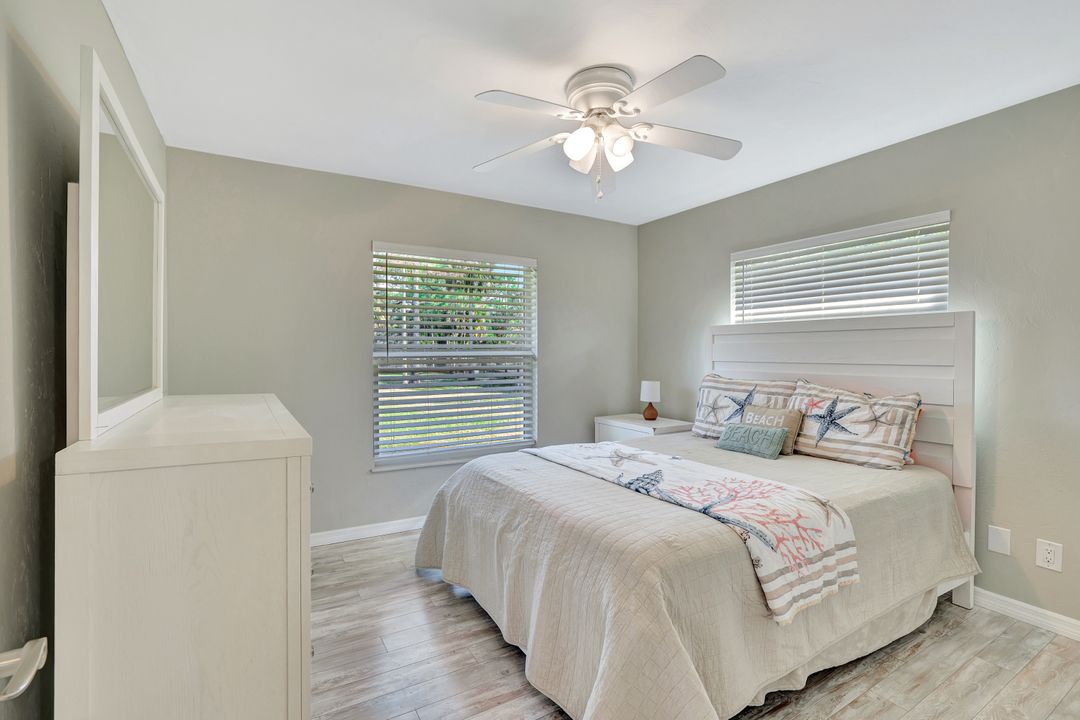 495 9th St SW, Naples, FL 34117