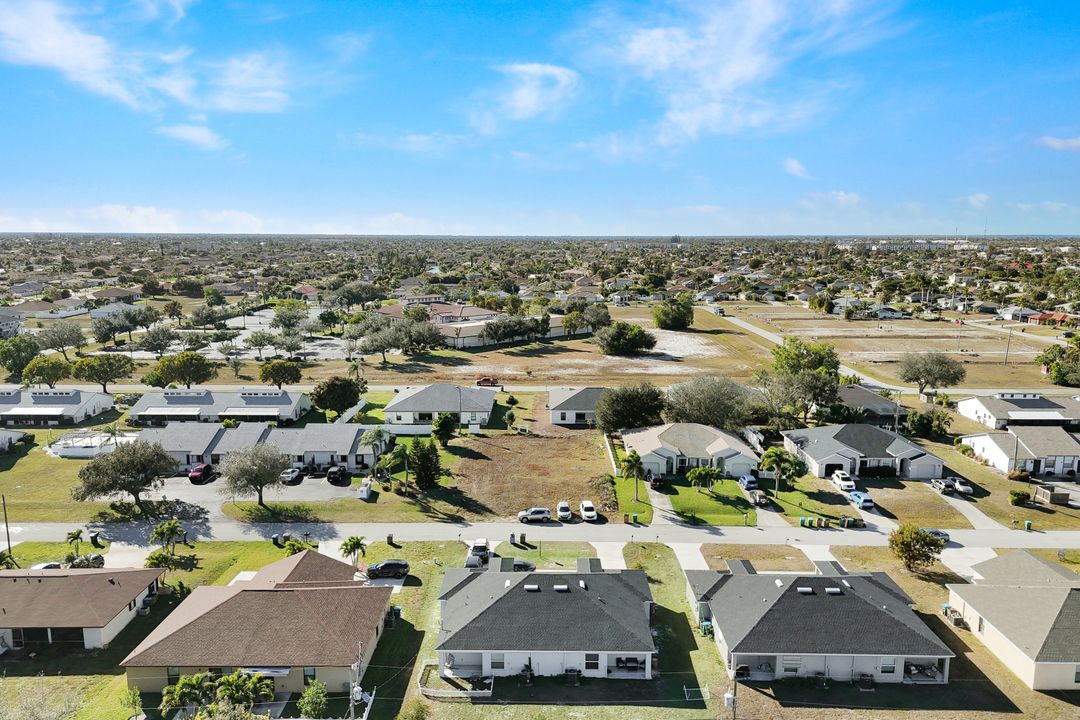 3821 SW 8th Ct, Cape Coral, FL 33914