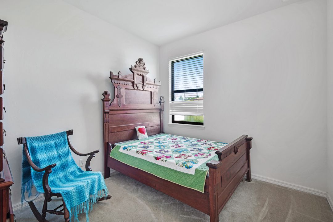 509 SW 28th St, Cape Coral, FL 33914