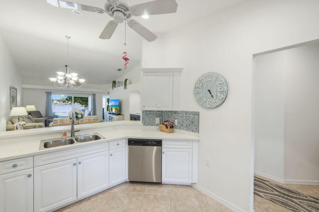 2760 Cypress Trace Cir #2528, Naples, FL 34119