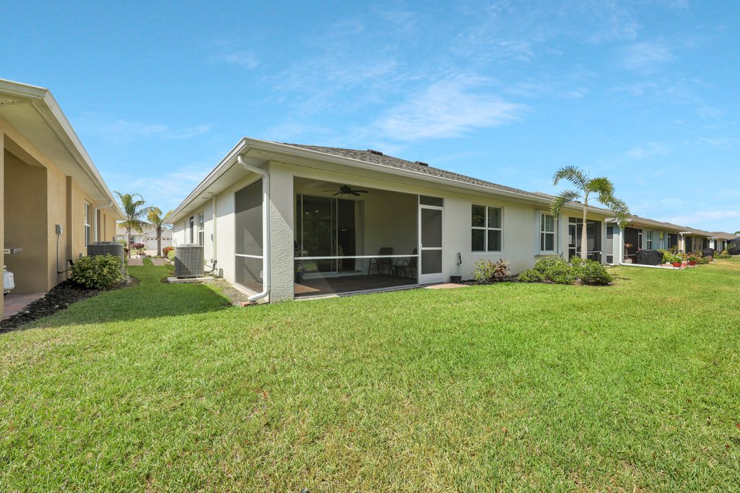 2036 Pigeon Plum Way, North Fort Myers, FL 33917