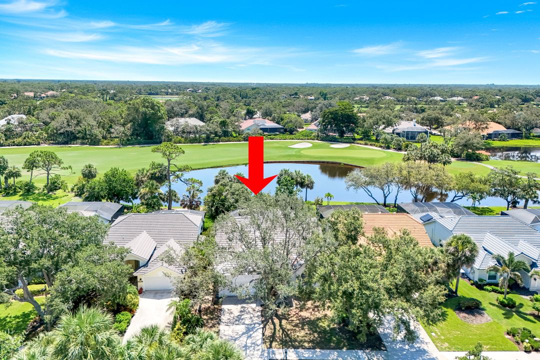 24949 Bay Cedar Dr, Bonita Springs, FL 34134