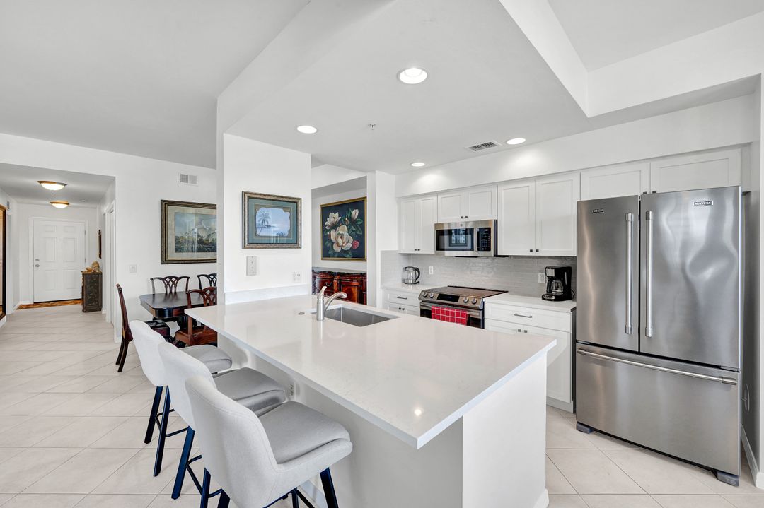16615 Lake Cir Dr #427, Fort Myers, FL 33908
