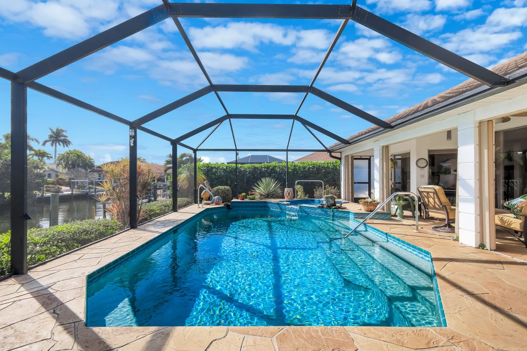 4913 SW 11th Ave, Cape Coral, FL 33914