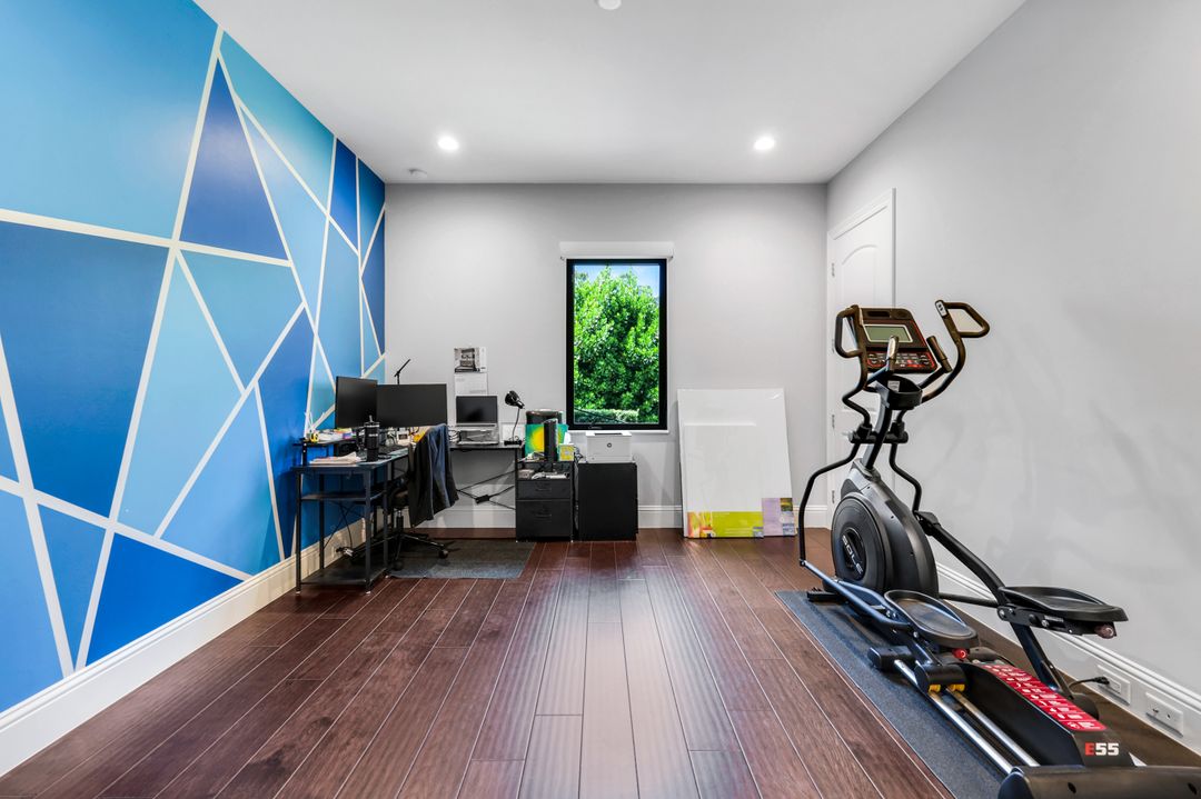 5861 Napa Woods Way, Naples, FL 34116