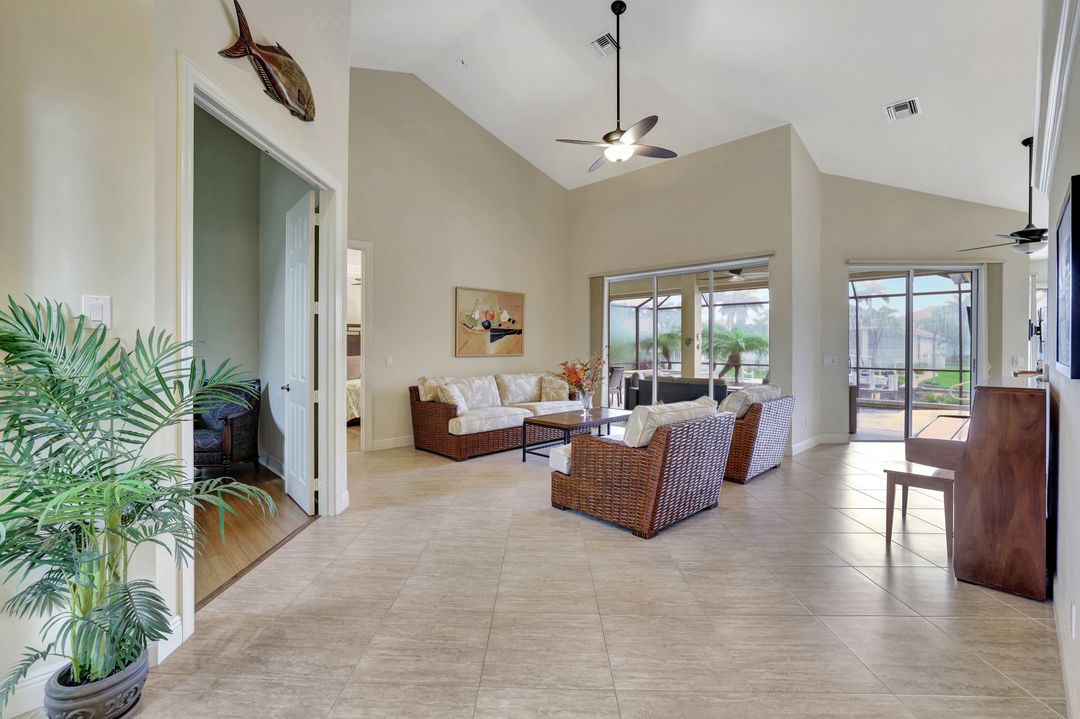 680 Thrush Ct, Marco Island, FL 34145