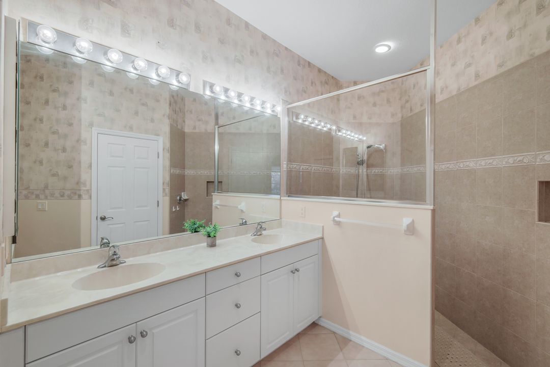 28504 F B Fowler Ct, Bonita Springs, FL 34135