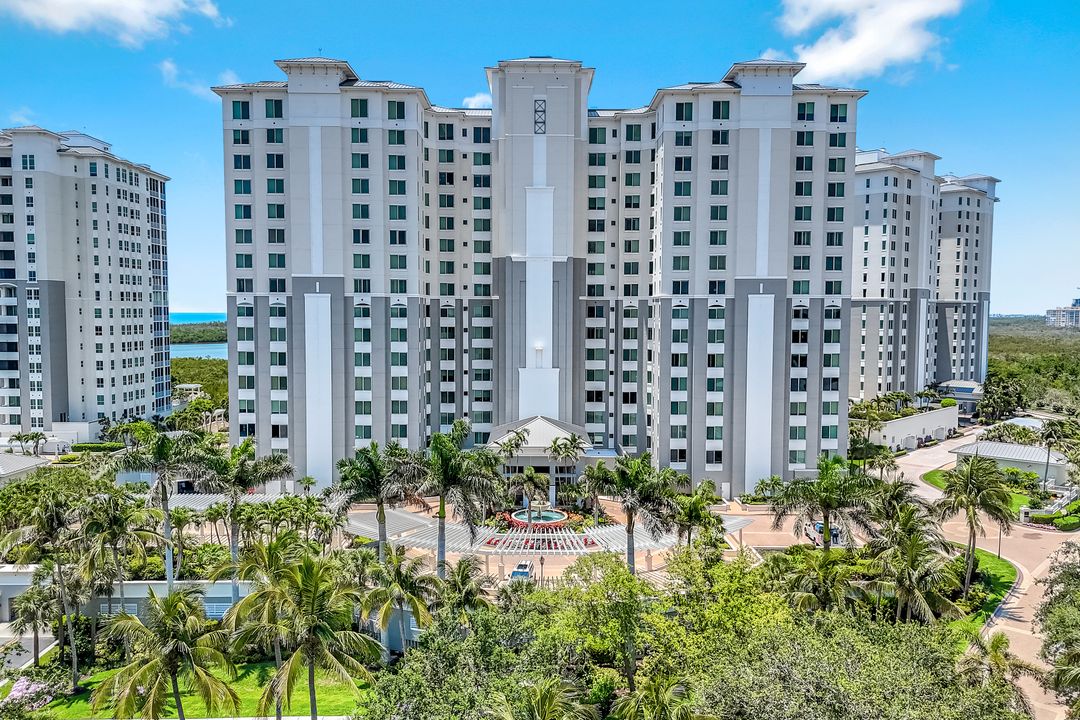 275 Indies Way #1603, Naples, FL 34110