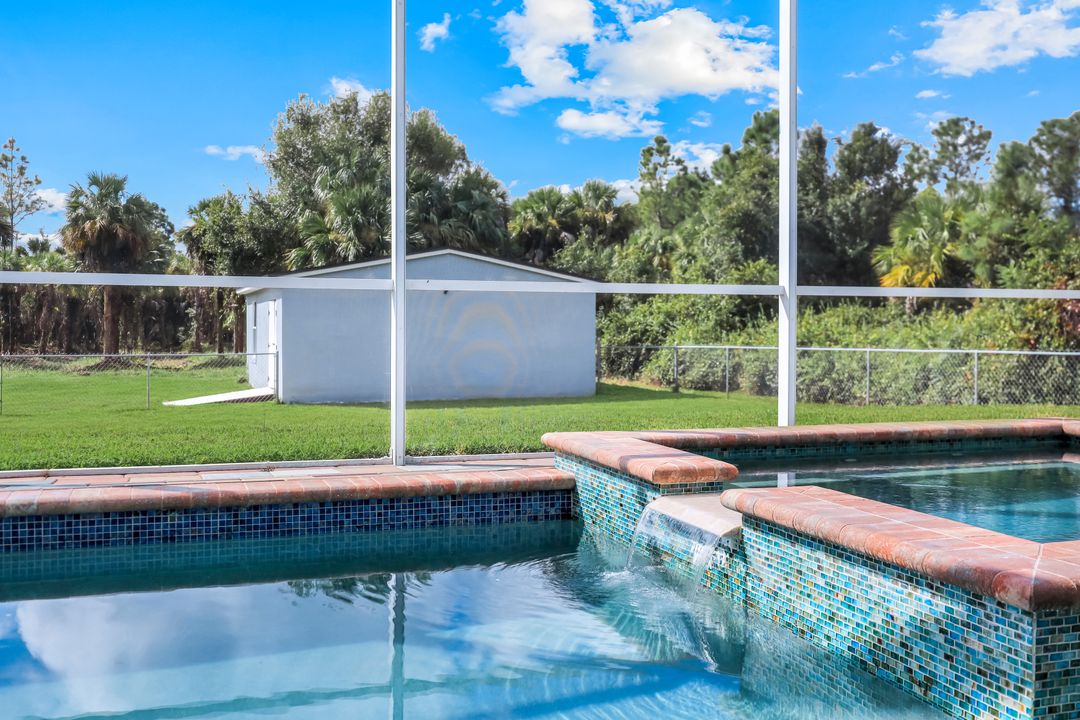 2180 12th Ave NE, Naples, FL 34120