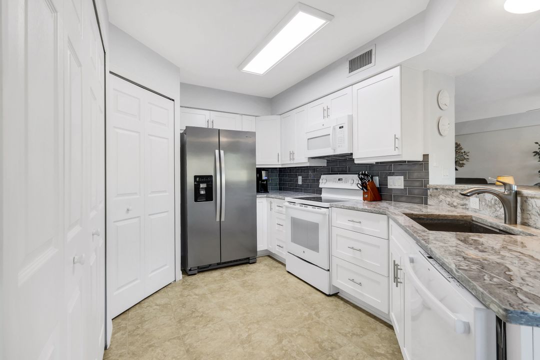 26640 Rosewood Pointe Dr #105, Bonita Springs, FL 34135