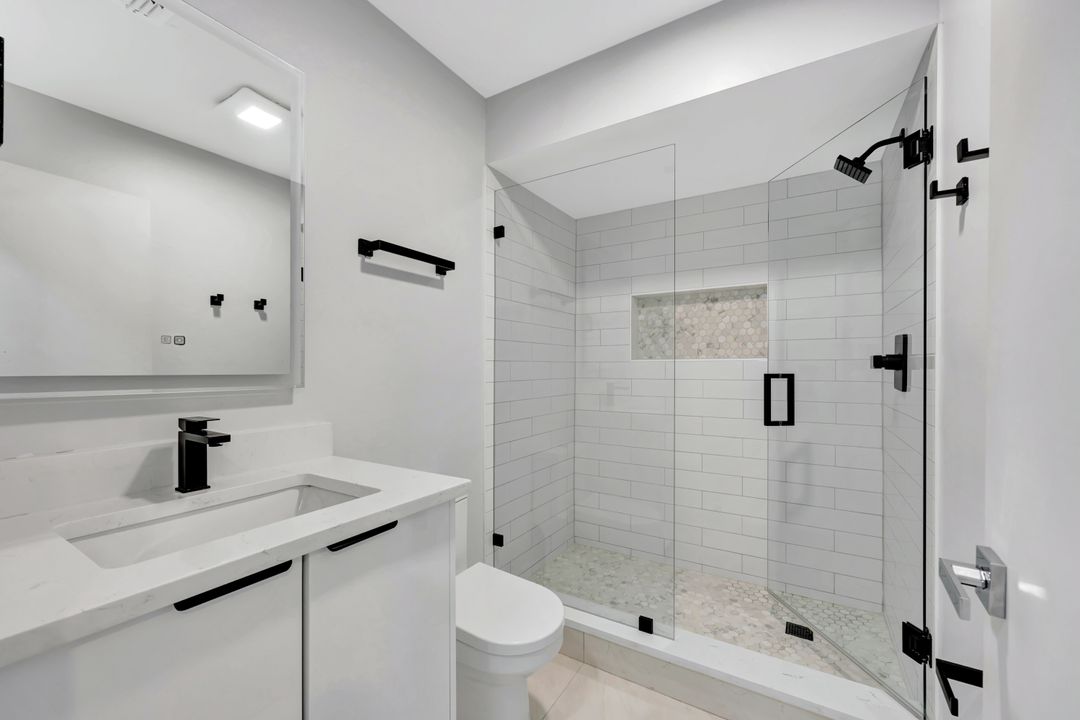 5435 Osprey Ct, Sanibel, FL 33957