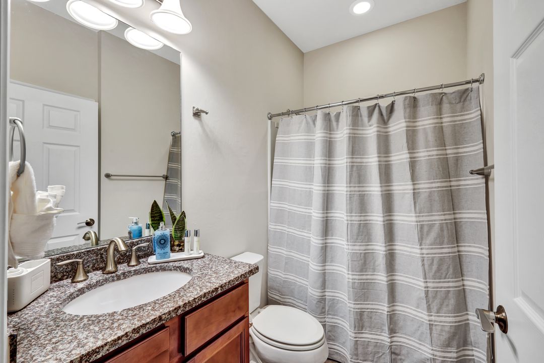 7103 Lily Way, Naples, FL 34114