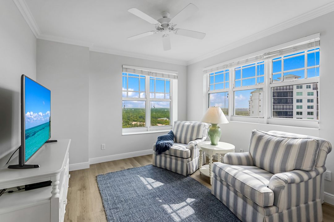 425 Cove Tower Dr  #1501, Naples, FL 34110
