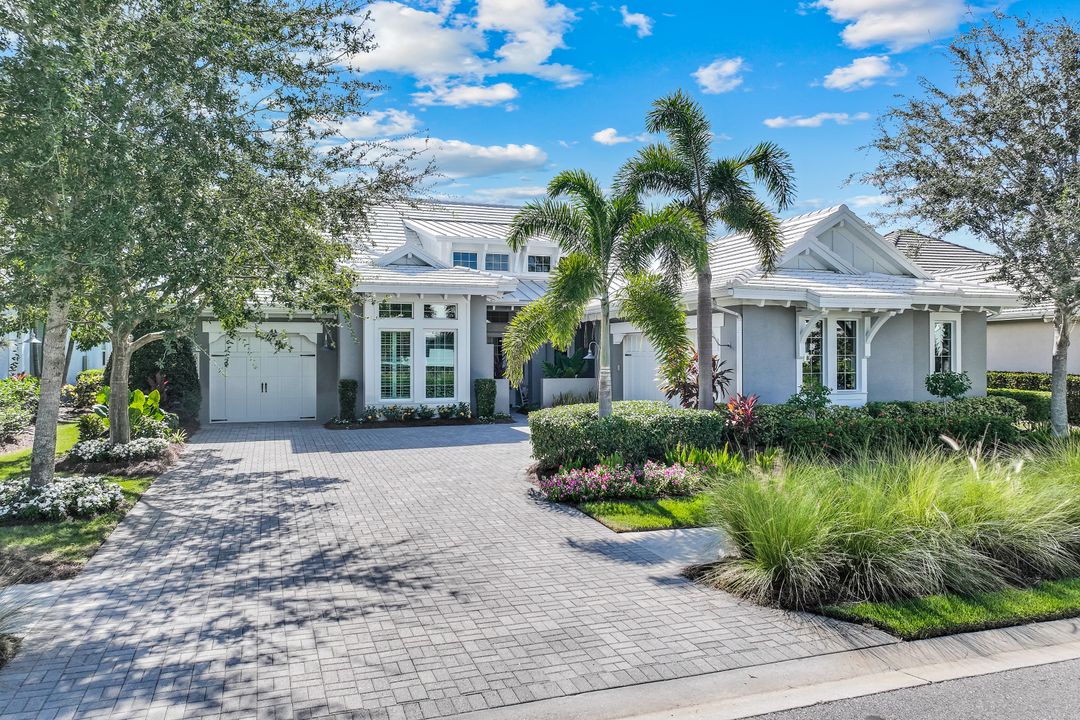 6369 Lyford Isle Dr, Naples, FL 34113