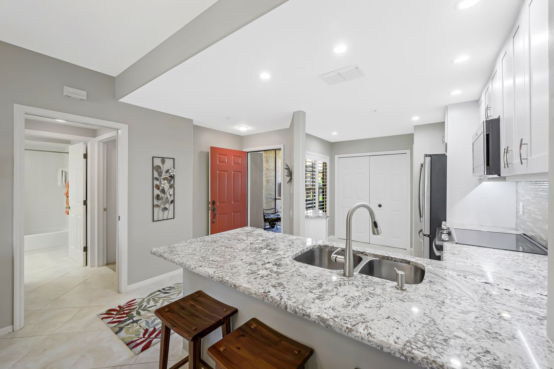 28080 Cavendish Ct #2004, Bonita Springs, FL 34135