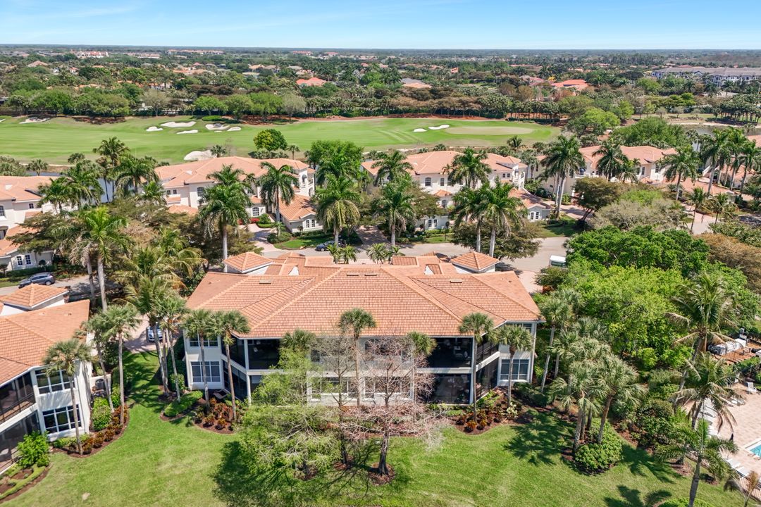 15539 Monterosso Ln #202, Naples, FL 34110