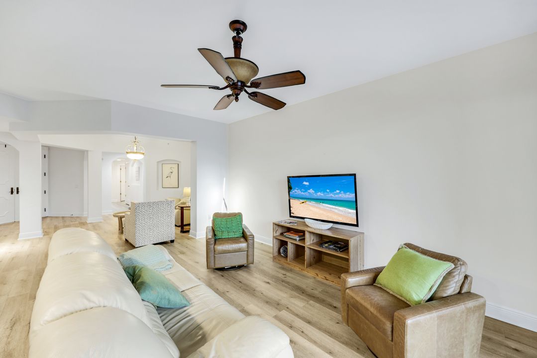 6081 Silver King Blvd #103, Cape Coral, FL 33914