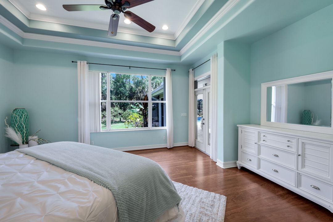 2661 Golden Gate Blvd W, Naples, FL 34120