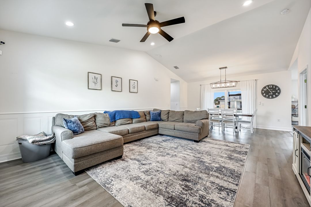 3309 16th St SW, Lehigh Acres, FL 33976