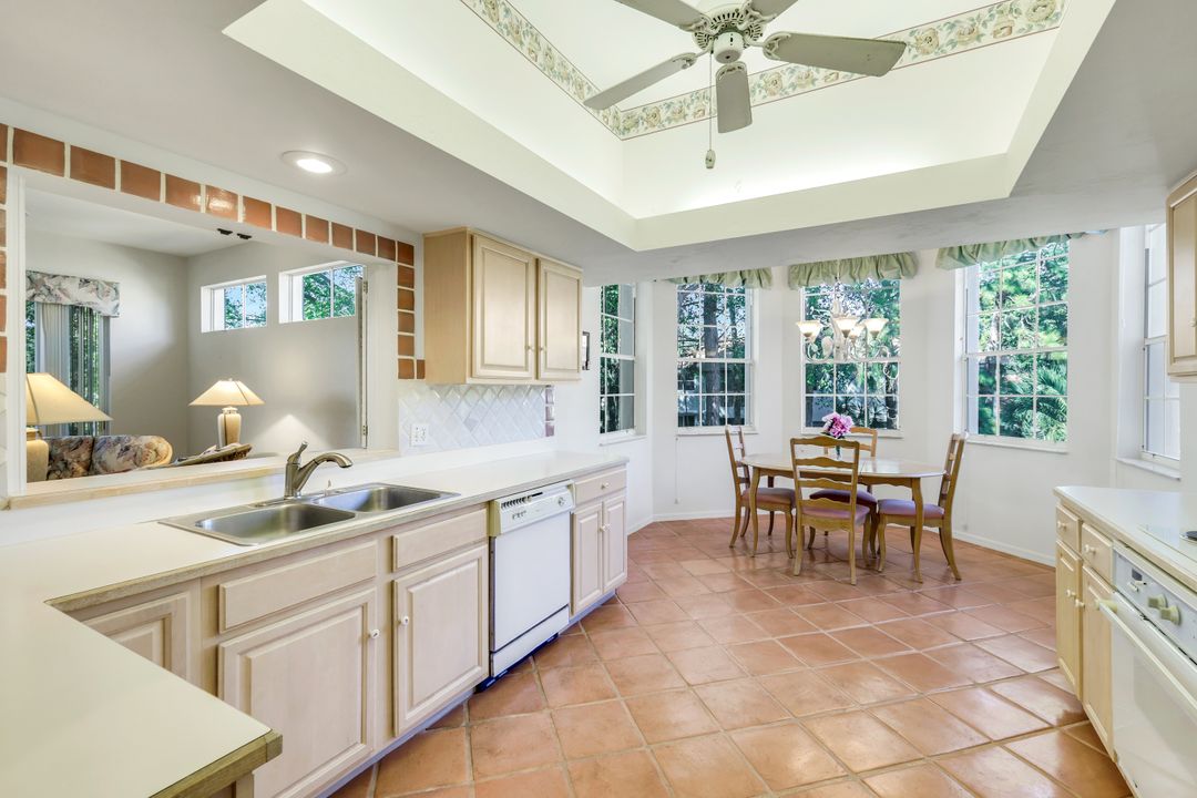 15117 Royal Fern Ln N #201, Naples, FL 34110