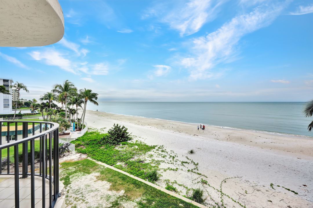 3115 Gulf Shore Blvd N #205-S, Naples, FL 34103