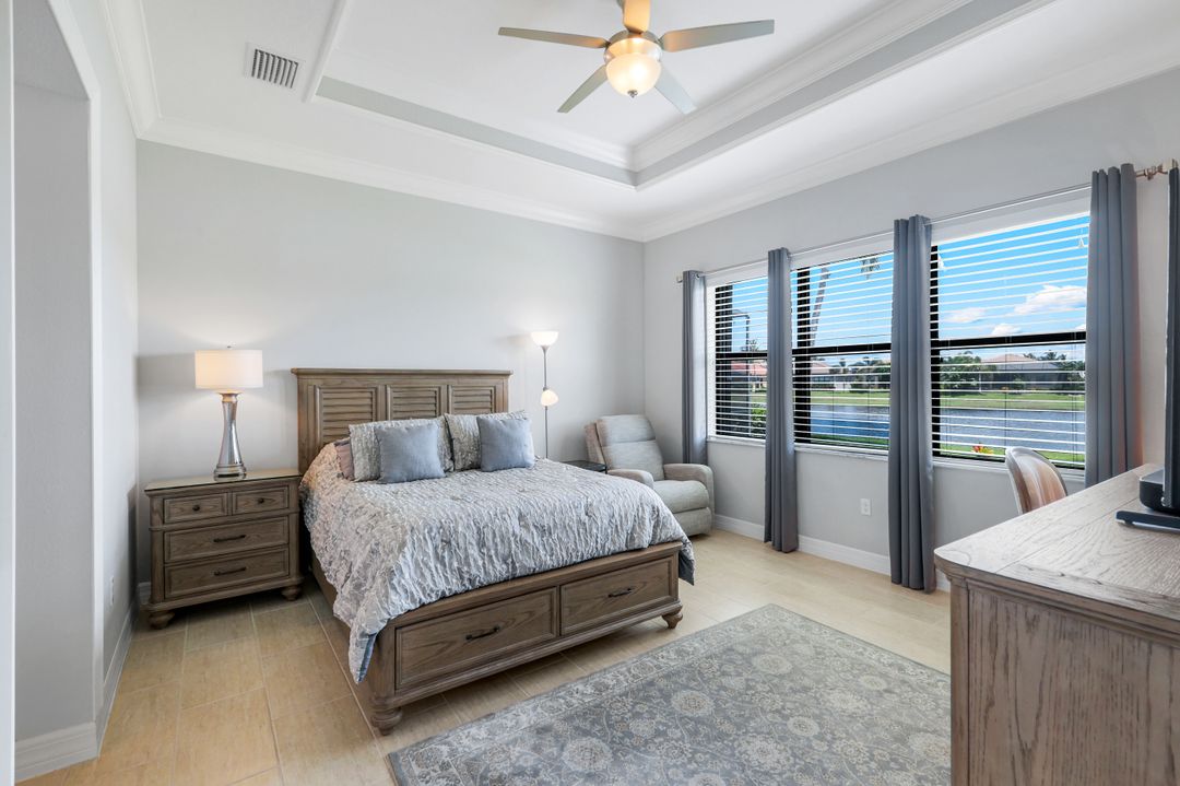 3259 Tahoe Ct, Naples, FL 34119