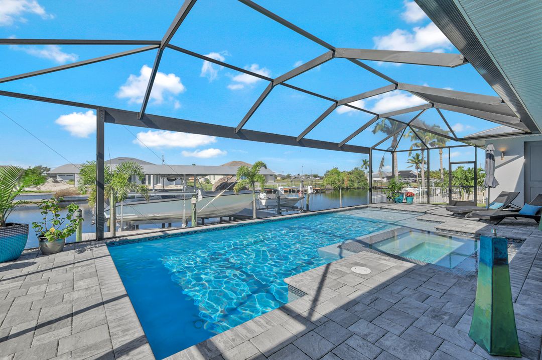 718 NW 36th Ave, Cape Coral, FL 33993