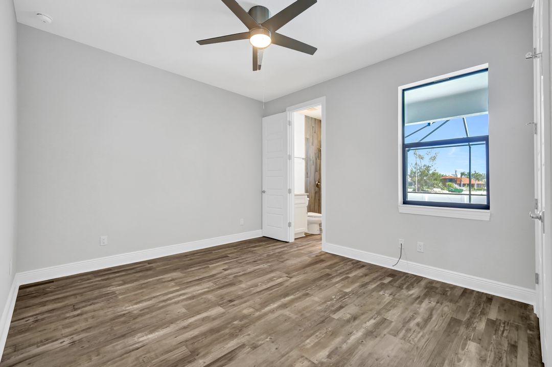 3527 SW 4th Ln, Cape Coral, FL 33991