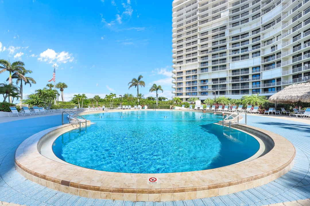 260 Seaview Ct #1-407, Marco Island, FL 34145