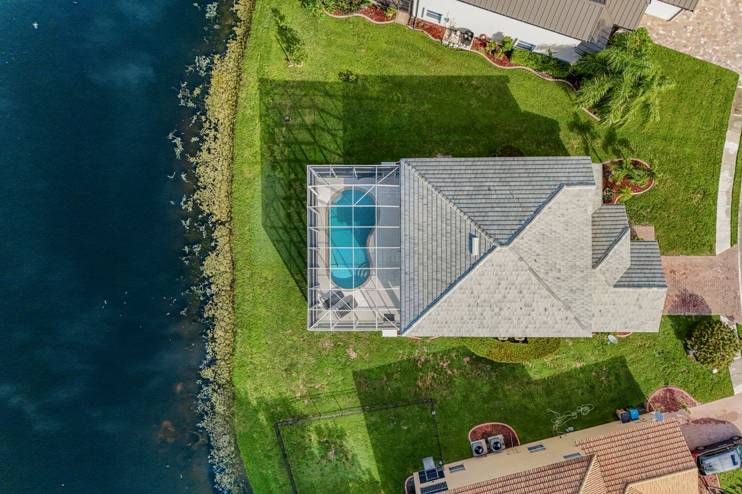 2210 Cape Heather Cir, Cape Coral, FL 33991