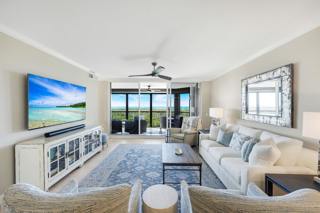 7225 Pelican Bay Blvd #604, Naples, FL 34108
