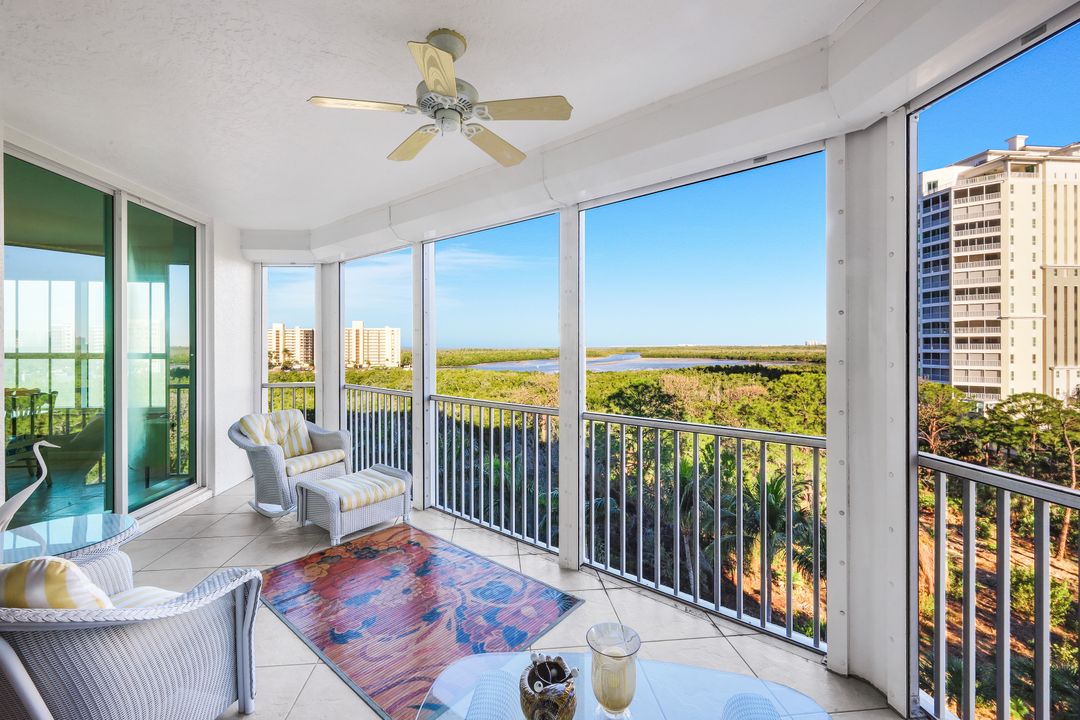 325 Dunes Blvd #605, Naples, FL 34110