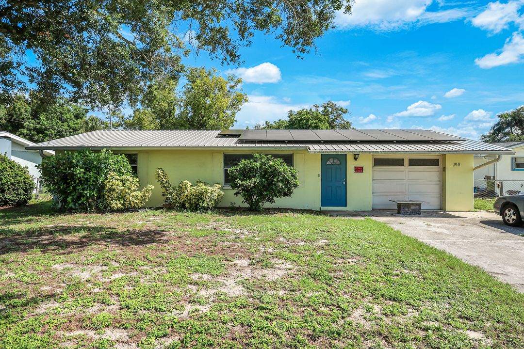 108 Powell Creek Cir, North Fort Myers, FL 33917