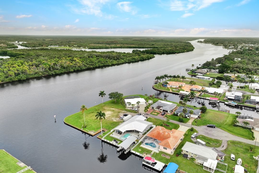 2197 Havana Ave, Fort Myers, FL 33905