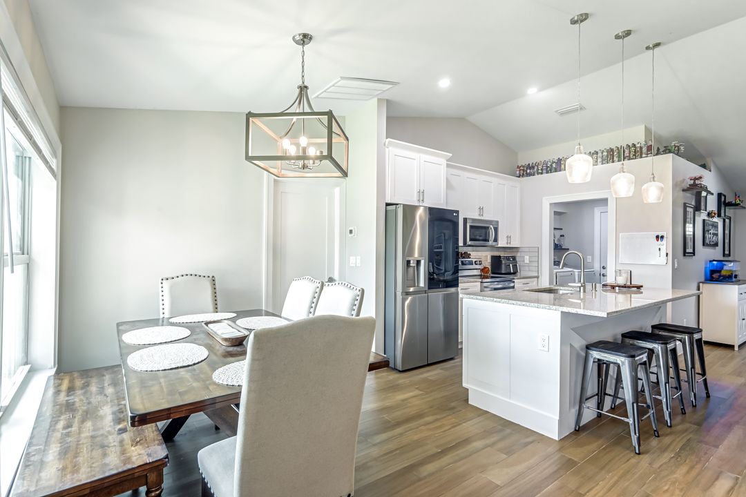2806 22nd St W, Lehigh Acres, FL 33971