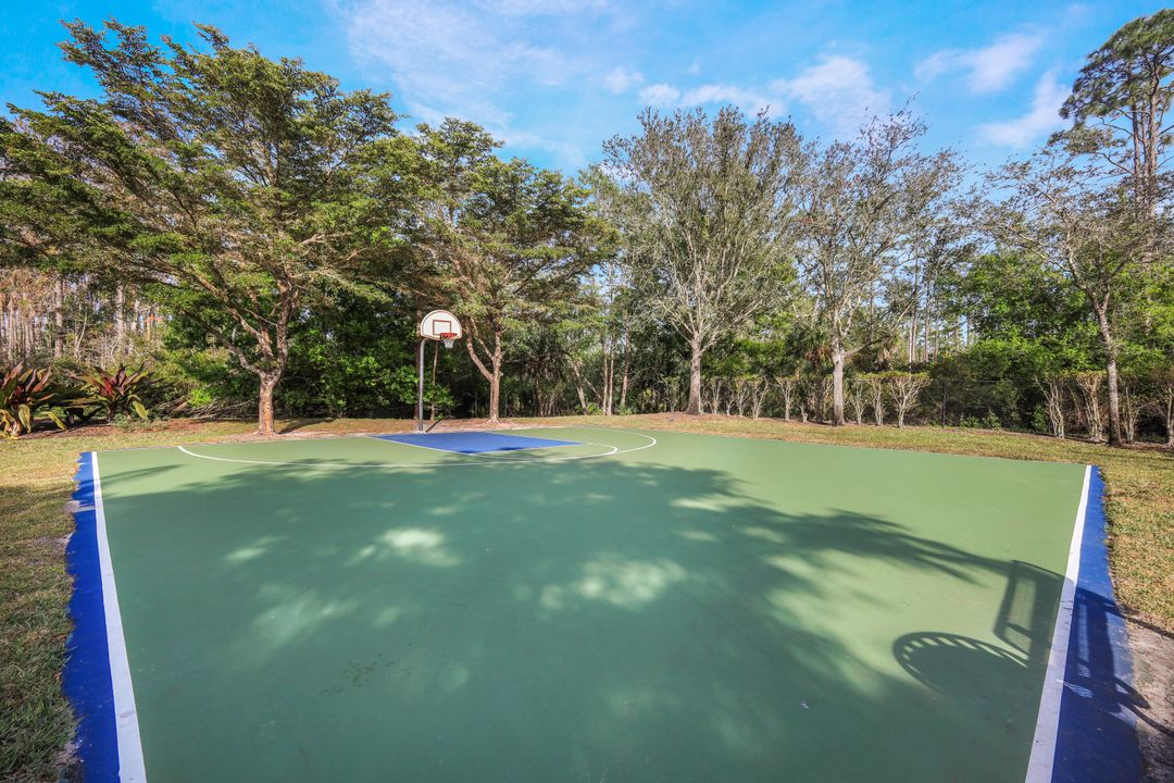 10028 Ravello Blvd, Fort Myers, FL 33905