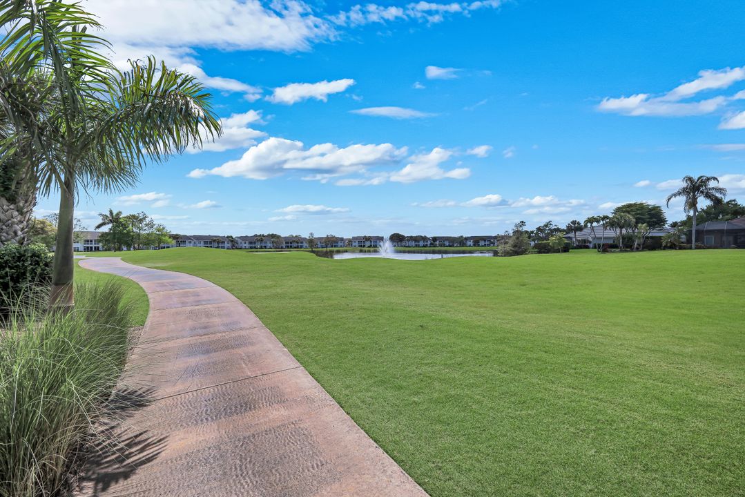 5945 Sand Wedge Ln #1003, Naples, FL 34110