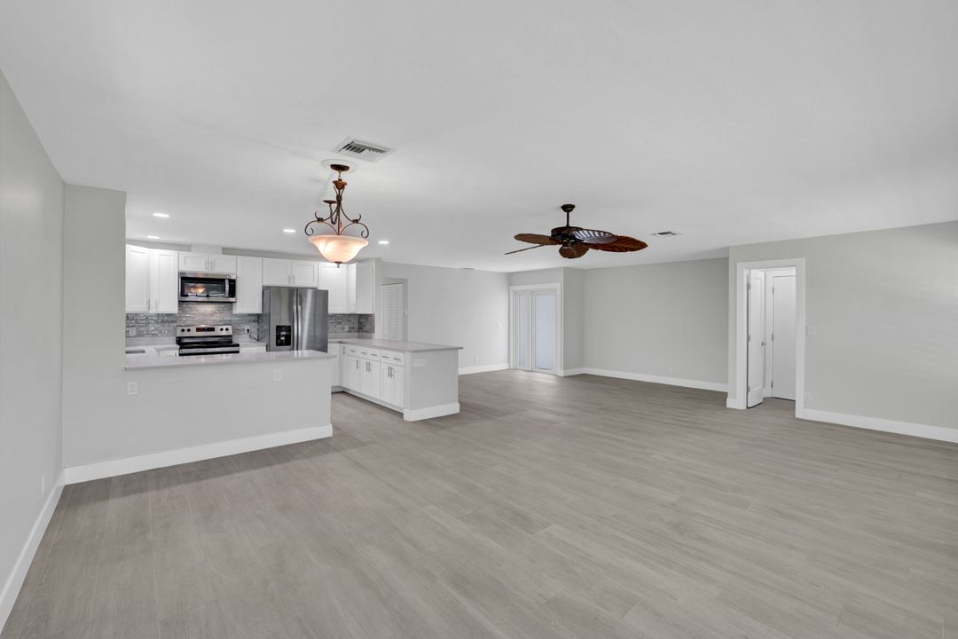 265 Georgetown Blvd, Naples, FL 34102