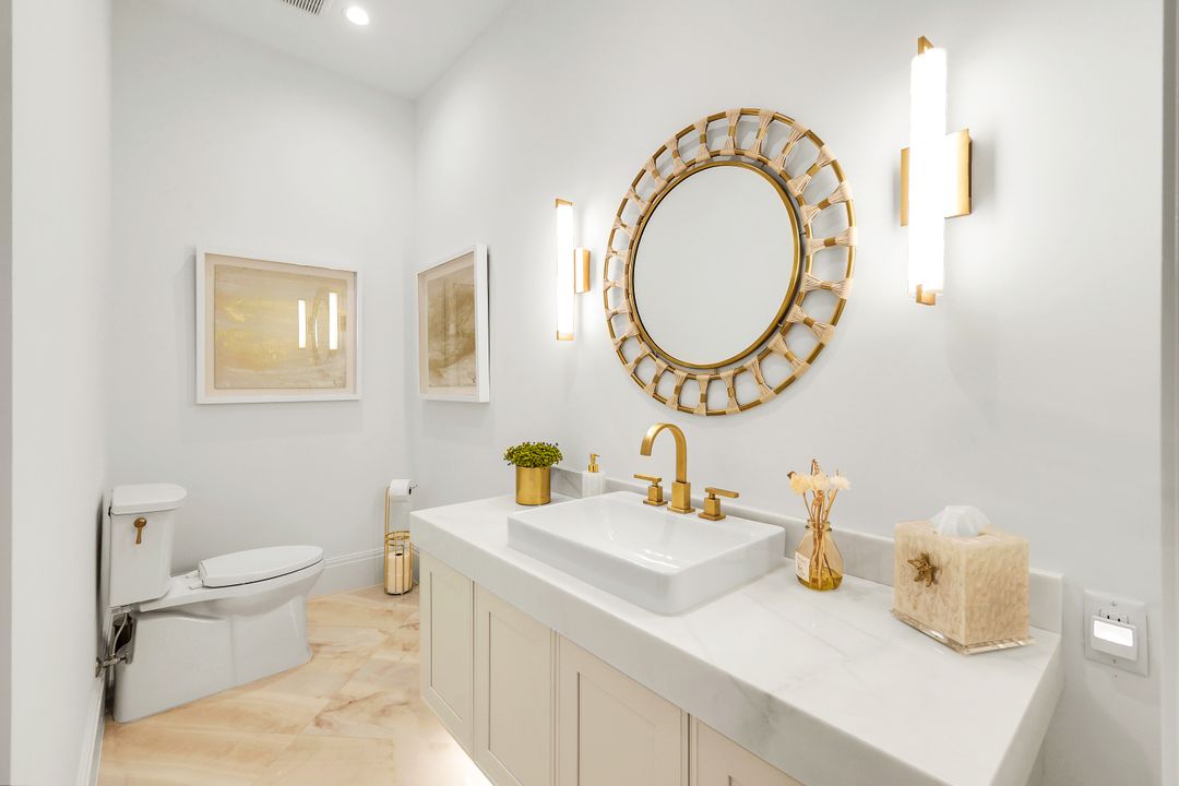 16320 Corsica Way #202, Naples, FL 34110